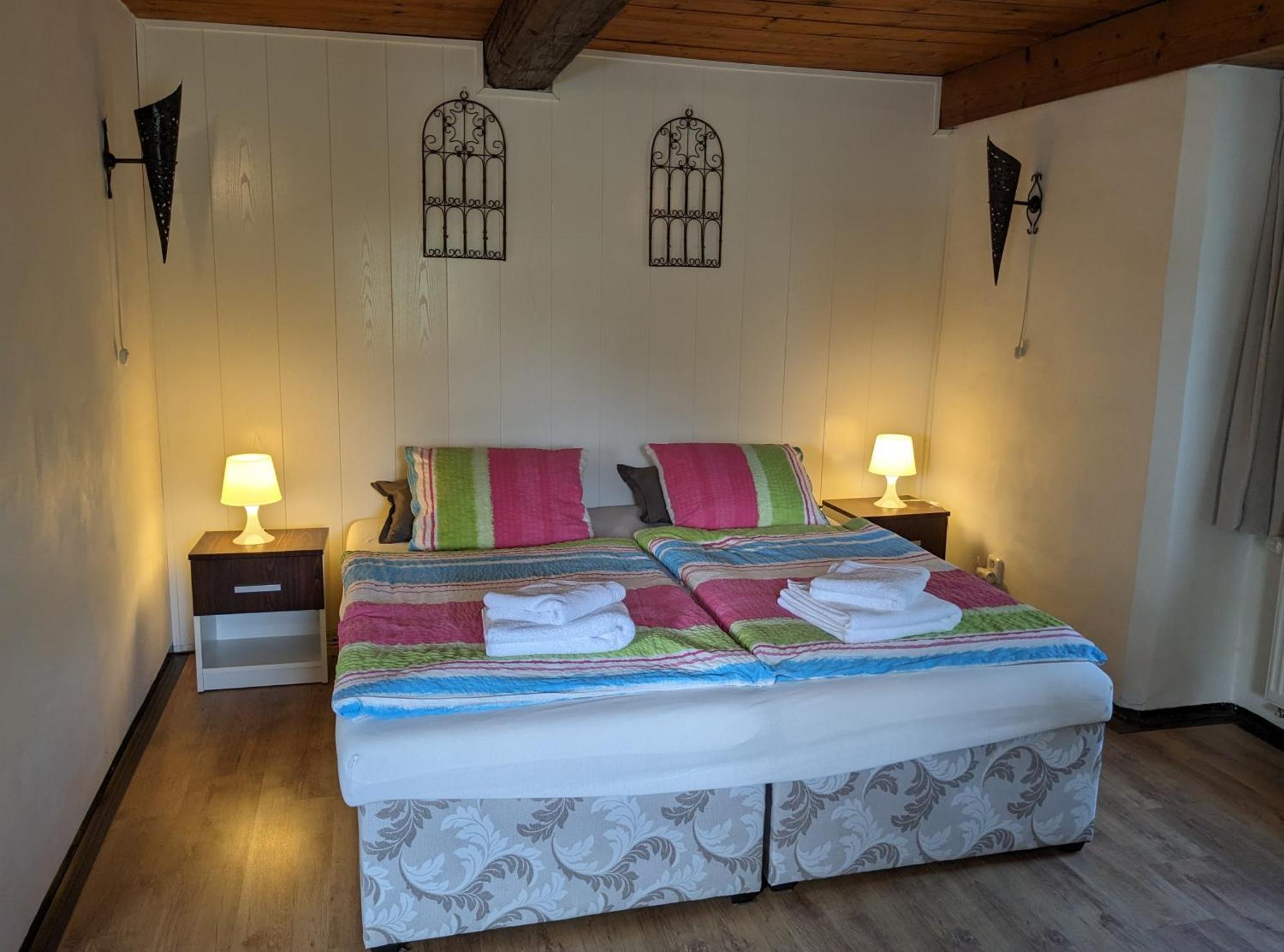 Bed&Breakfast Tvrz Velká Bukovina Exterior foto