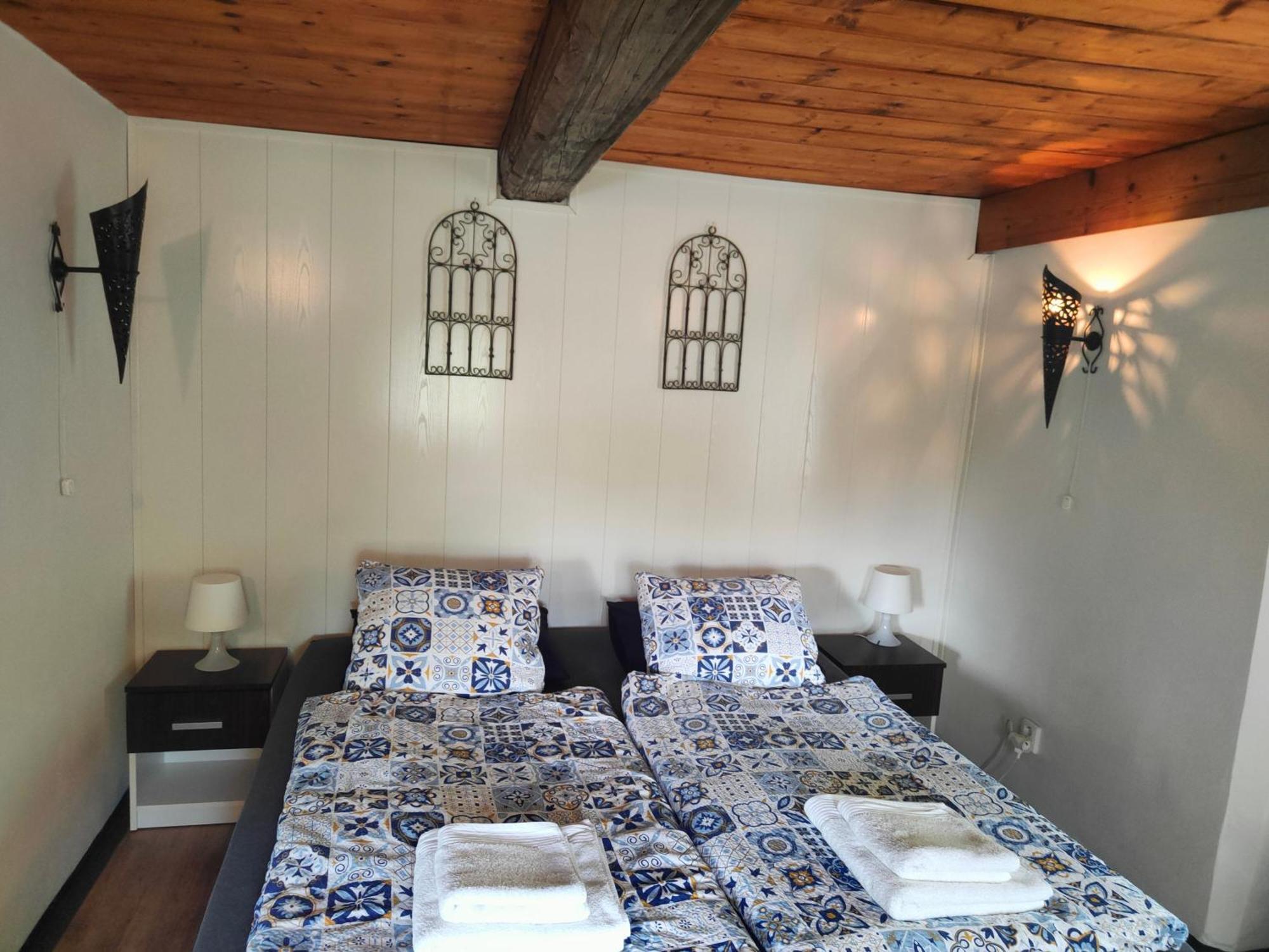 Bed&Breakfast Tvrz Velká Bukovina Exterior foto