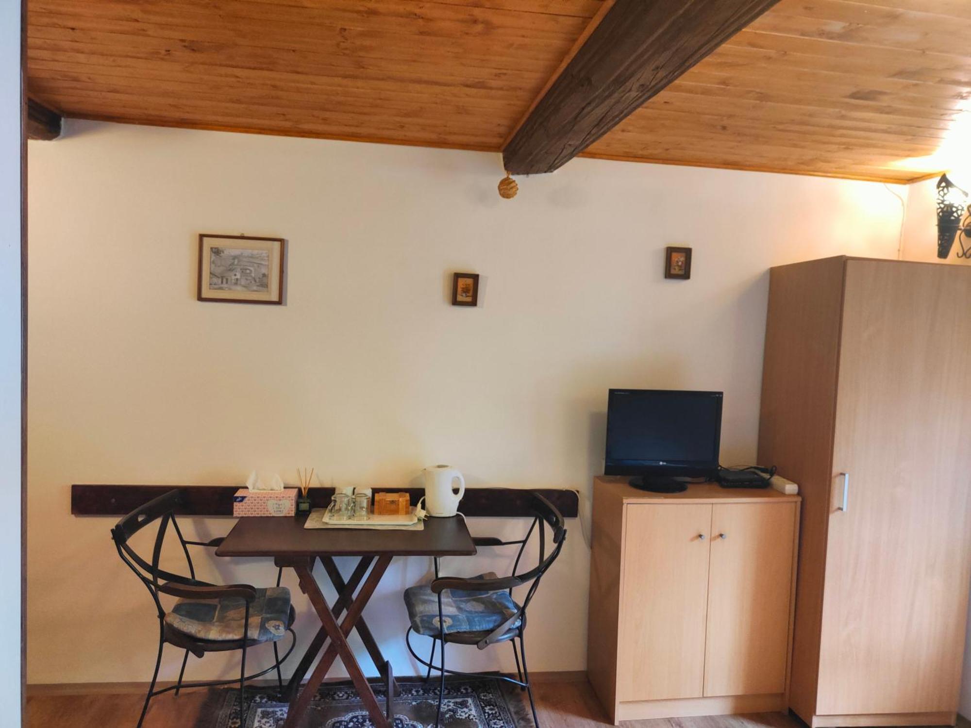 Bed&Breakfast Tvrz Velká Bukovina Exterior foto