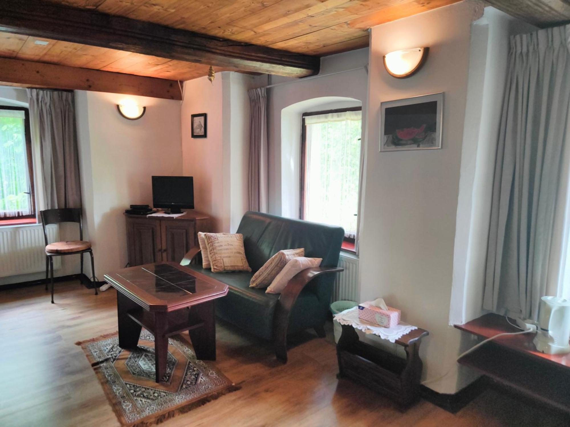 Bed&Breakfast Tvrz Velká Bukovina Exterior foto